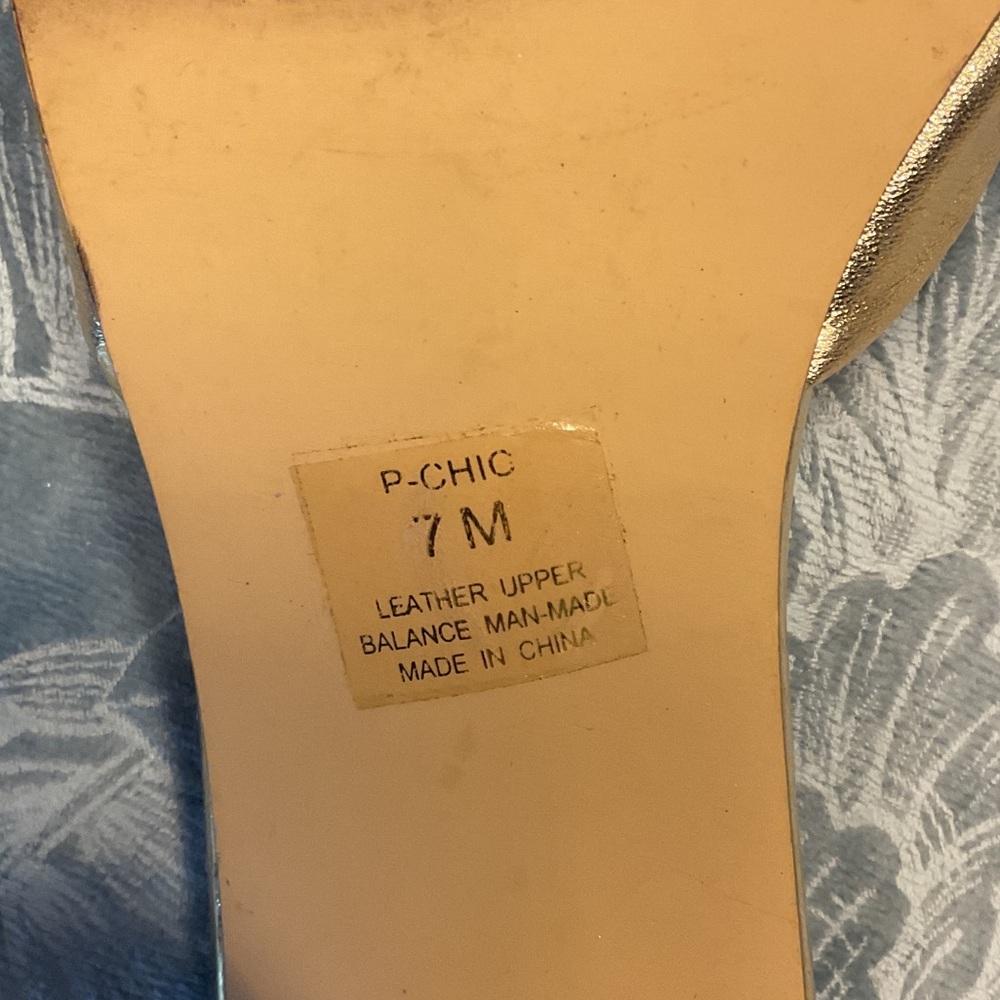 Steve Madden Metallic Gold Heels - Picture 6 of 6